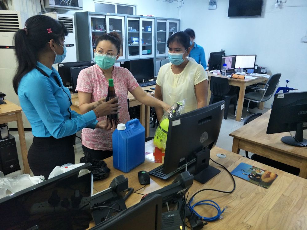 Nisu's office getting ready